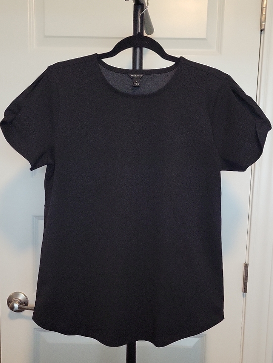 Ann Taylor Tops - Ann Taylor Black Short Sleeve Top